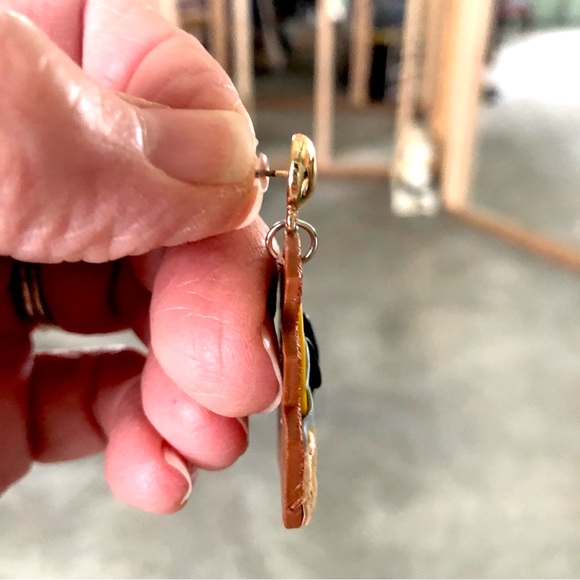 Handmade southwestern scenic desert earrings - Picture 4 of 5